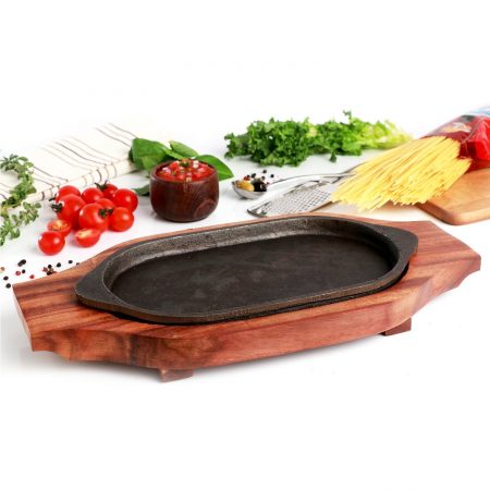 Urban Snackers Wooden Sizzler Plate with Insulated Holder/Iron Plate Tray with Wooden Base for Christmas Or Birthday/for Display Fish, Steak, Pizza Or Grilled Goods